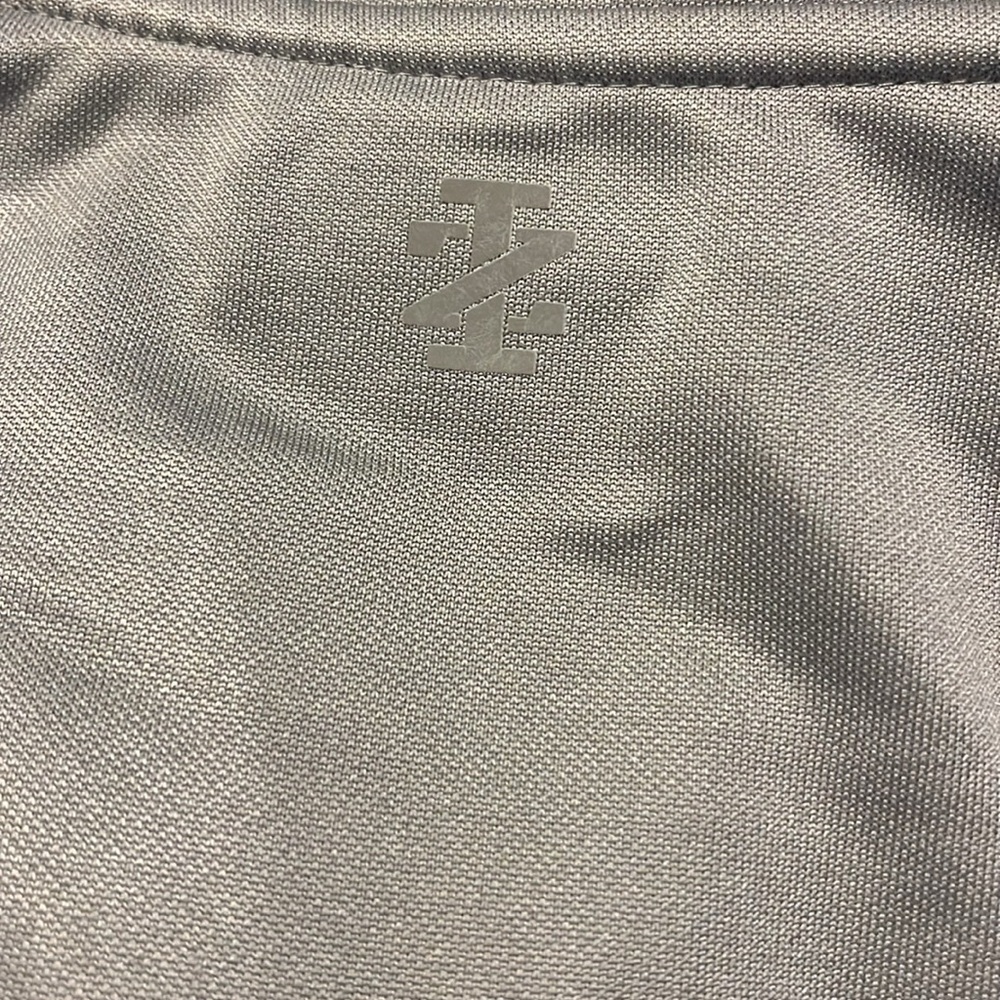 Izod golf pullover - Picture 6 of 7
